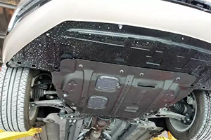 最好的发动机护板材质是哪种？各有什么优缺