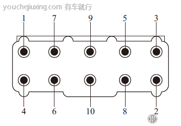 拆下气门罩盖