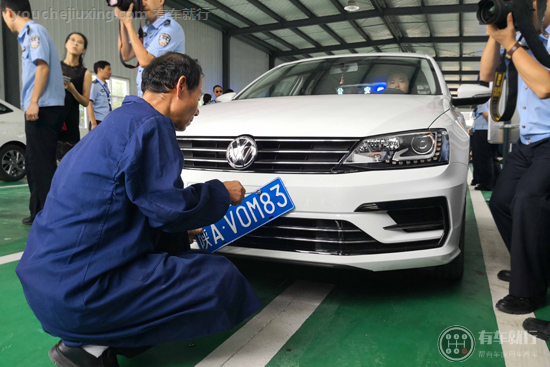 汽车年检时间规定最迟是什么时候？