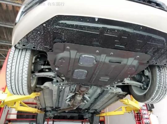 发动机护板都是什么材质的？哪个板材质好？