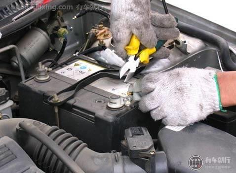 怎么检测汽车蓄电池电解液密度
