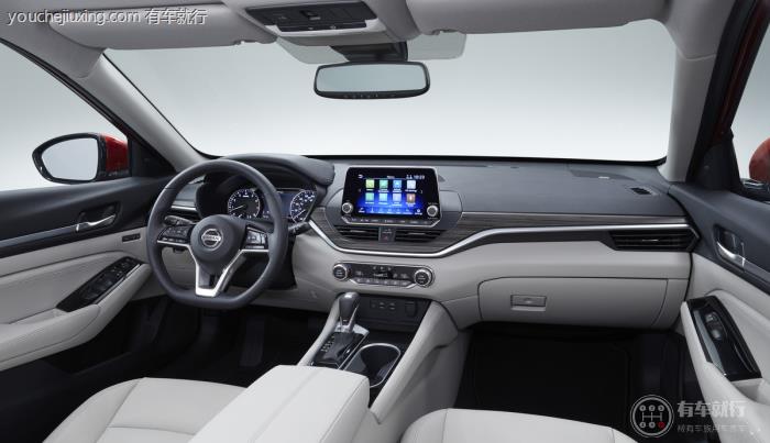 日产天籁对比雪佛兰迈锐宝xl