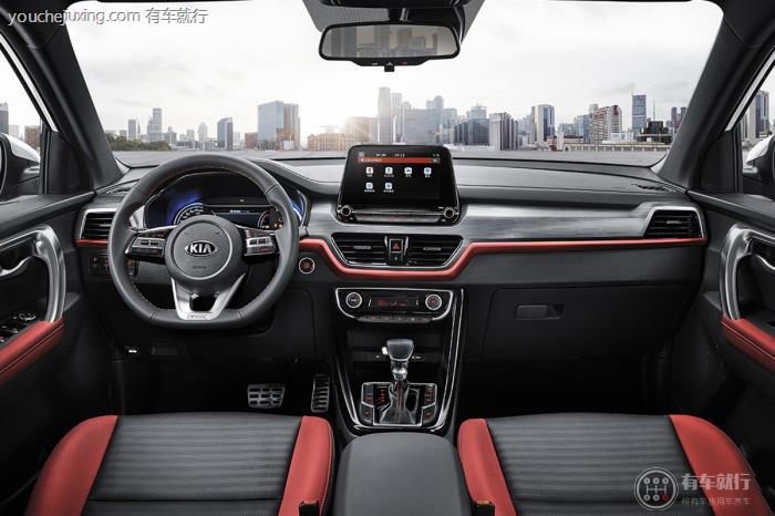 起亚智跑对比柯米克