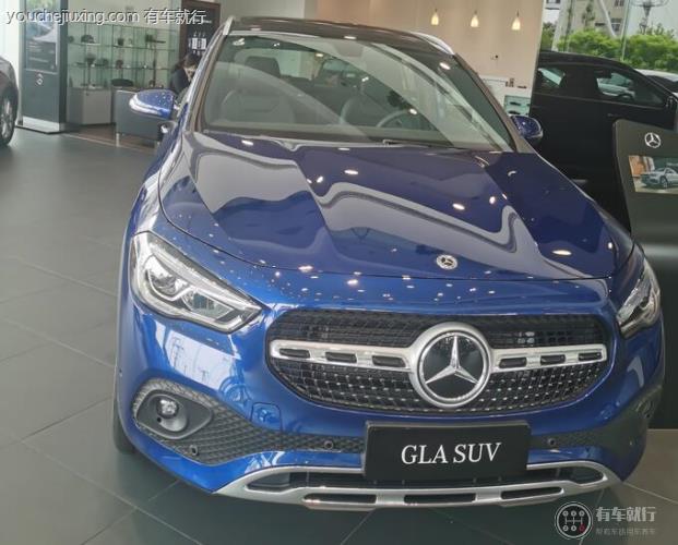 女士开奔驰GLA还是奔驰GLC